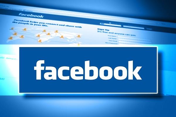 Làm cách nào để in ảnh từ Facebook?